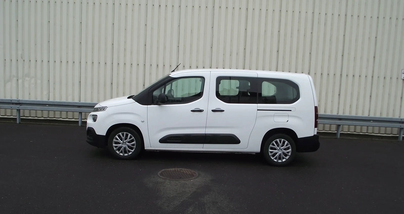Citroen Berlingo cena 61900 przebieg: 139836, rok produkcji 2019 z Biecz małe 352